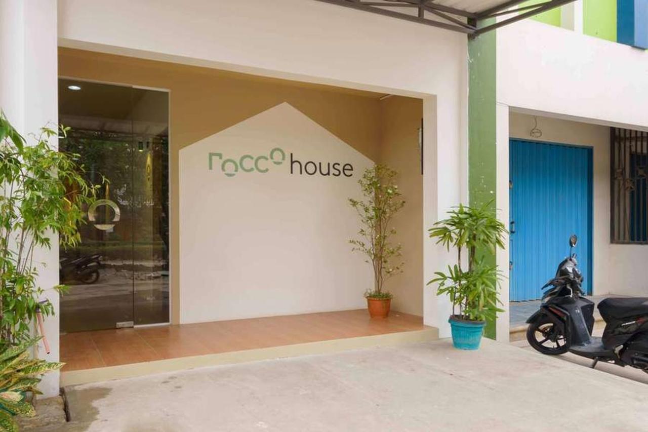 Reddoorz @ Taman Royal Tangerang Ξενοδοχείο Εξωτερικό φωτογραφία